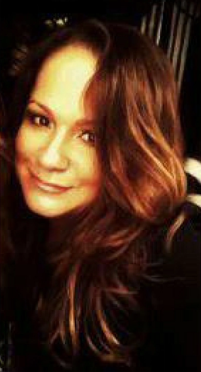 Headshot of Dee Rivera.