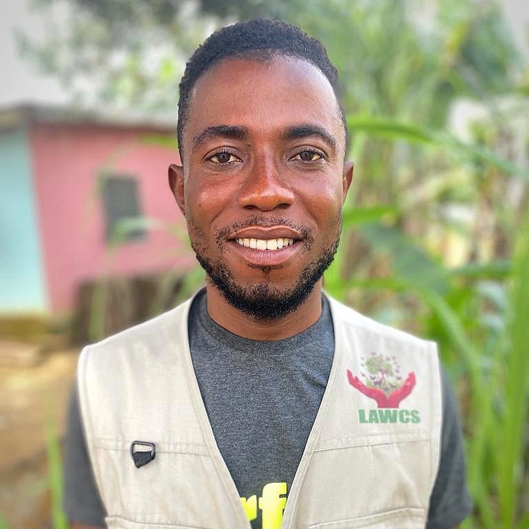 James a Global Strays Educator.
